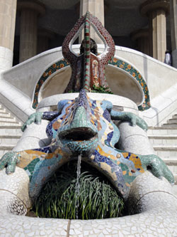 Gaudi draggon